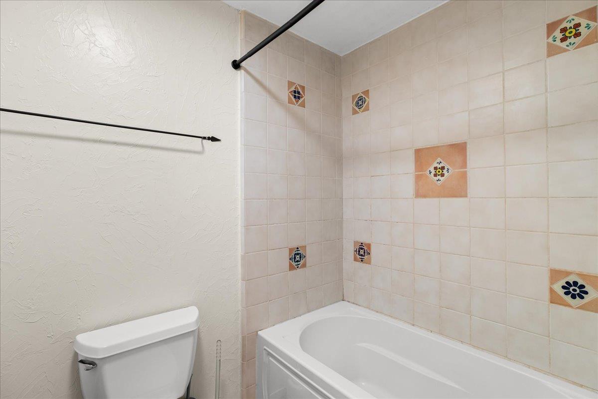 11501 Pioneer Ave, Oakdale, CA 95361