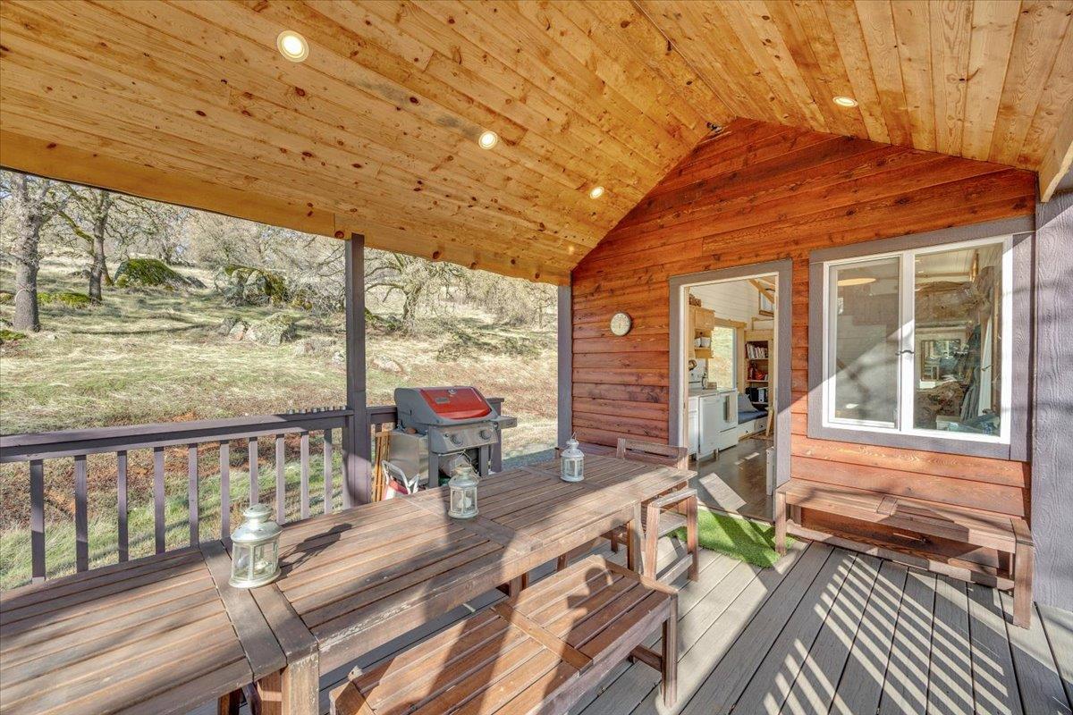 2460 Sulkey Ct, Copperopolis, CA 95228