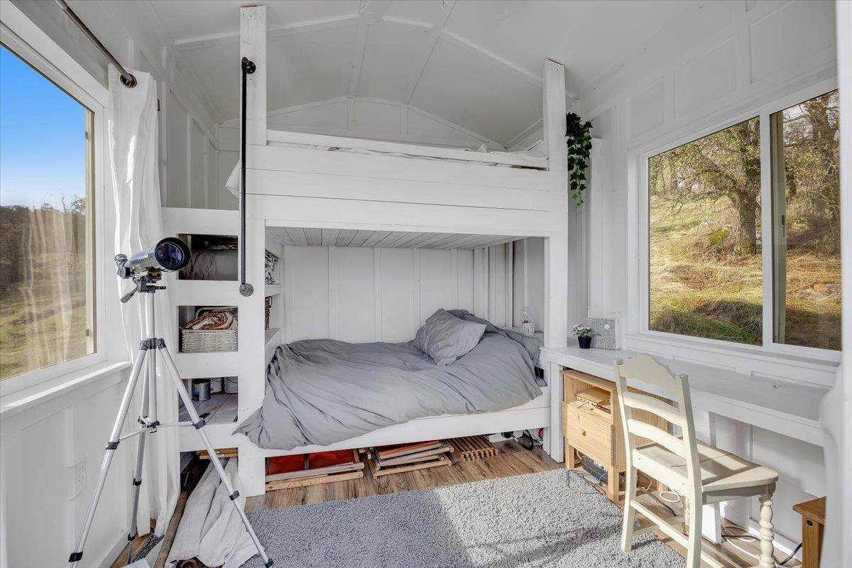 2460 Sulkey Ct, Copperopolis, CA 95228