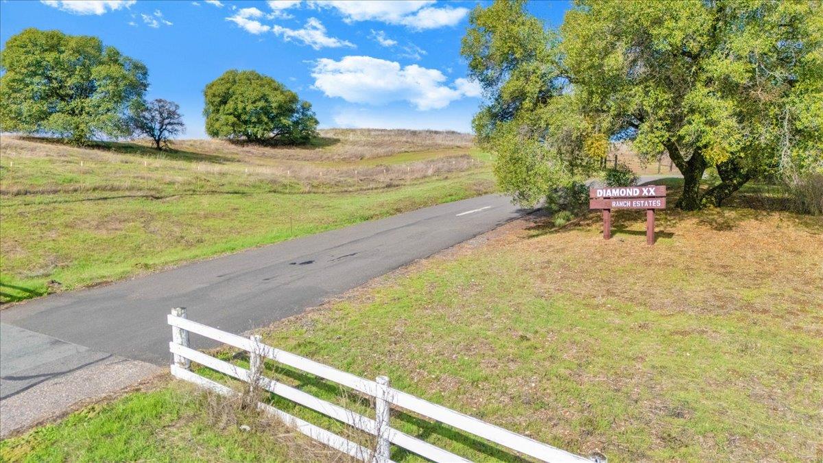 2460 Sulkey Ct, Copperopolis, CA 95228