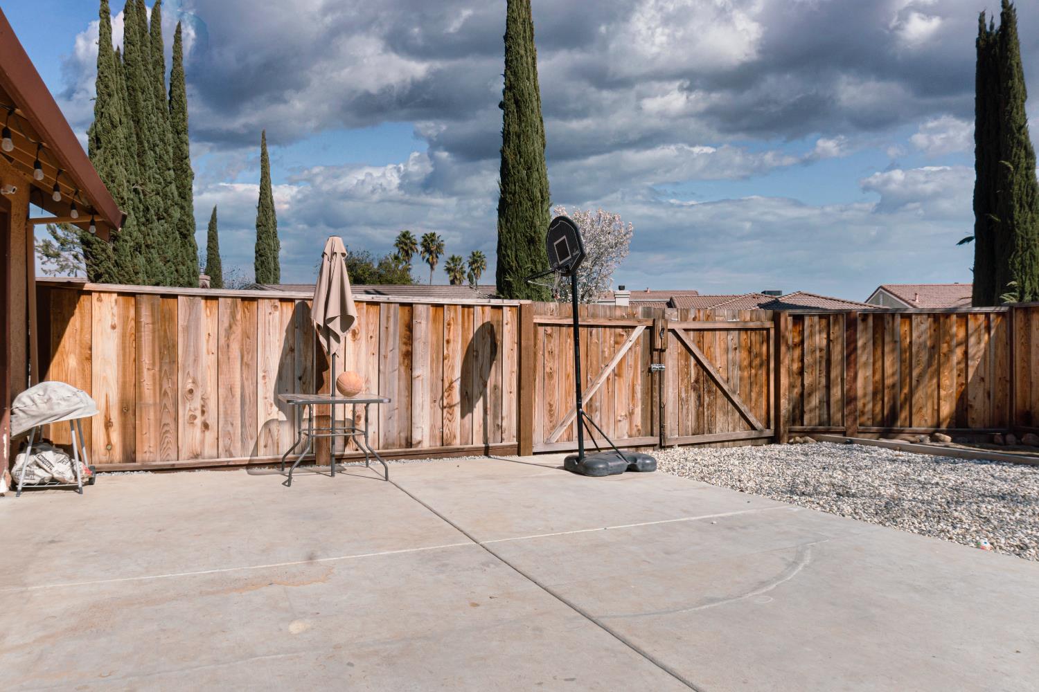 2030 Hastings Ave, Los Banos, CA 93635