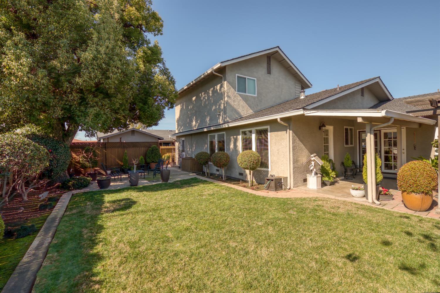 1904 Kendall Ave, Modesto, CA 95355