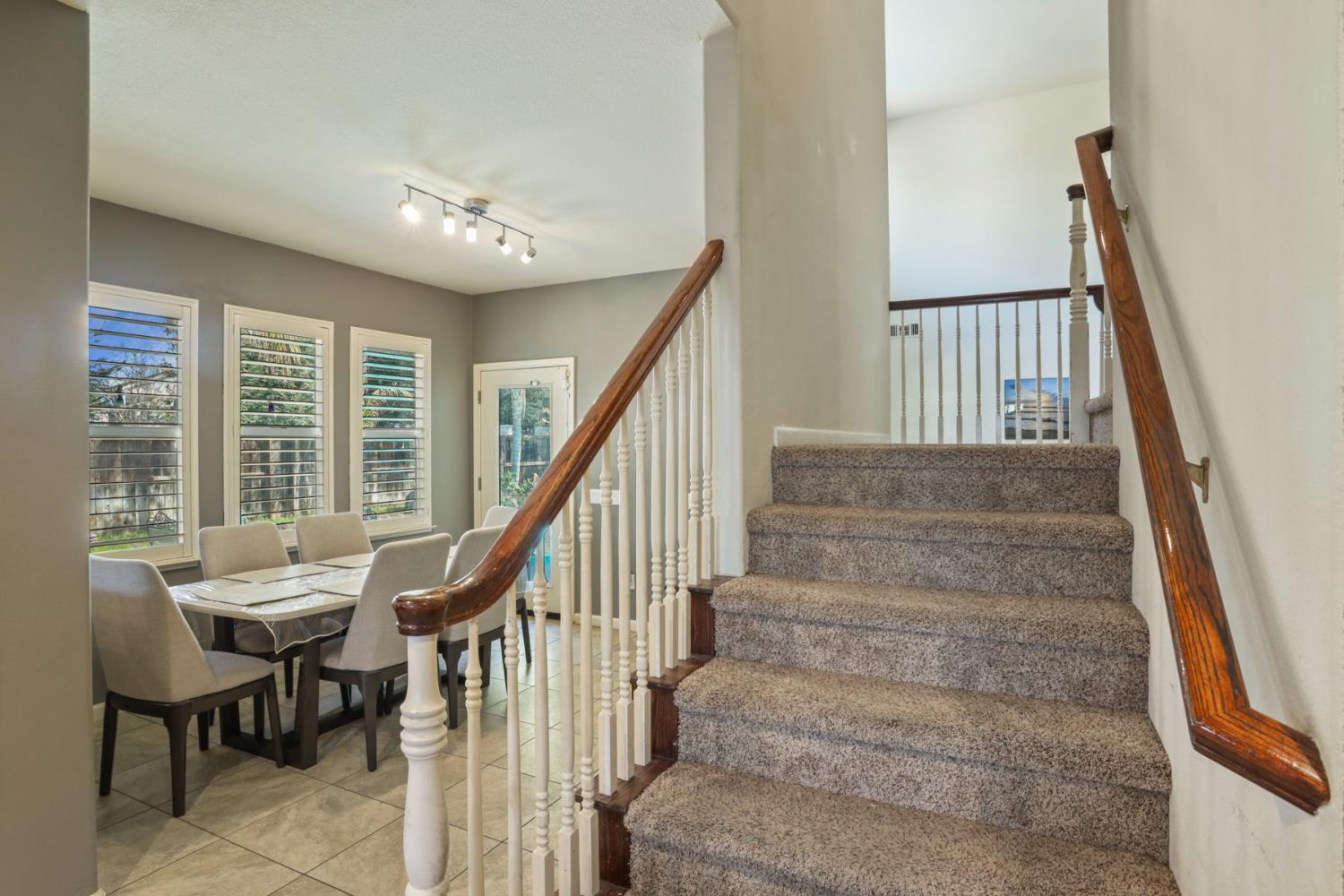 4666 Treasure Ct, Turlock, CA 95382