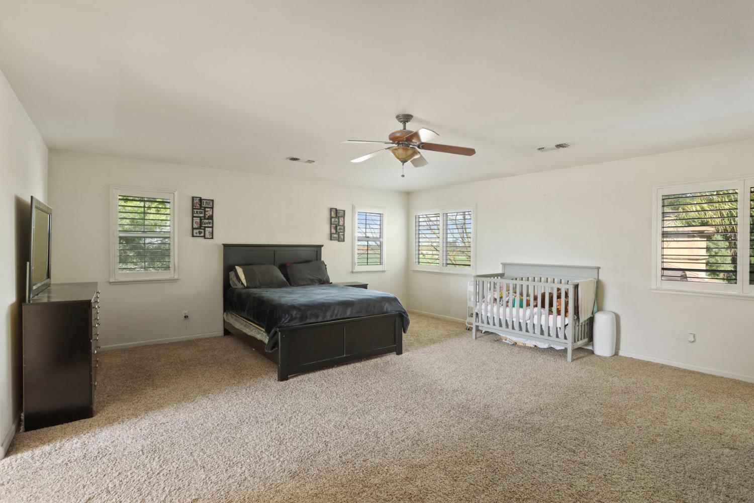 4666 Treasure Ct, Turlock, CA 95382