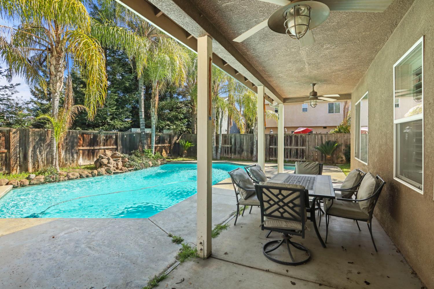 4666 Treasure Ct, Turlock, CA 95382