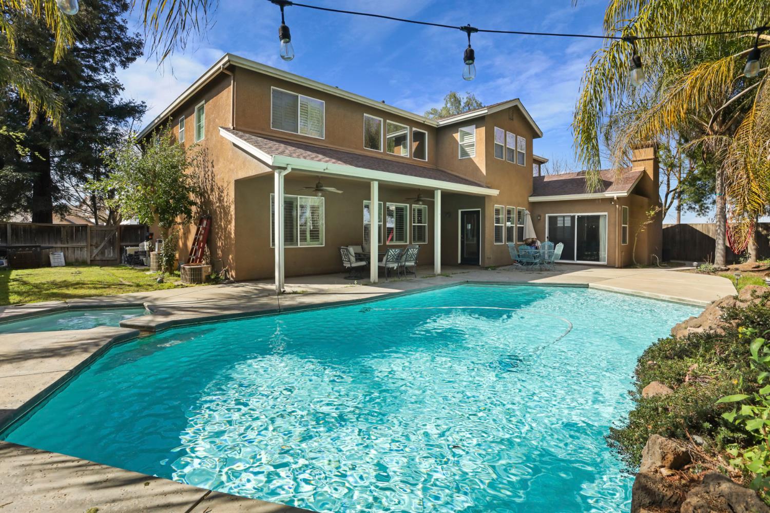 4666 Treasure Ct, Turlock, CA 95382