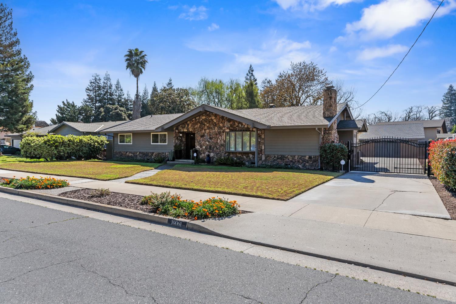 19061 Fowler Ave, Turlock, CA 95380