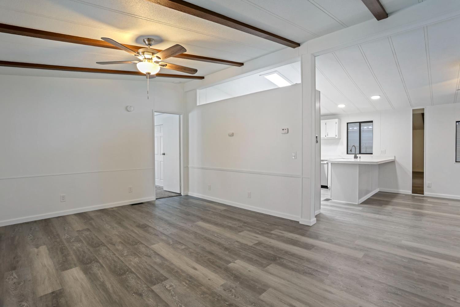 2124 Key West Ln, Modesto, CA 95350