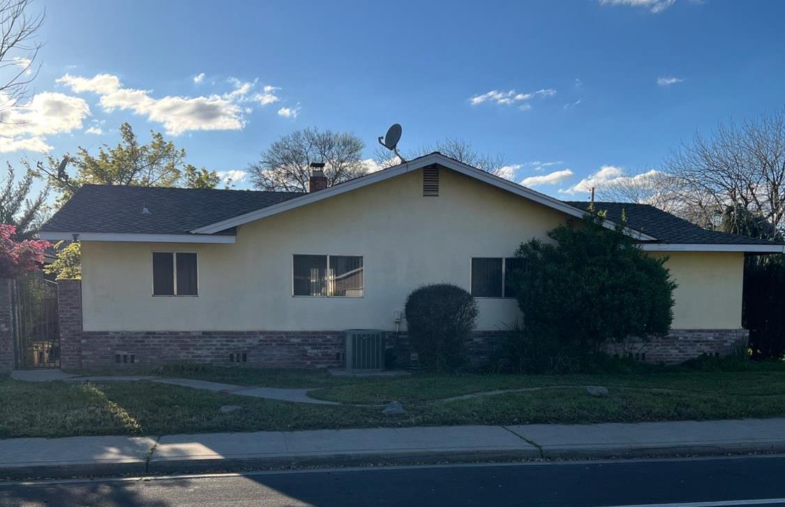 750 Coralwood Rd, Modesto, CA 95356
