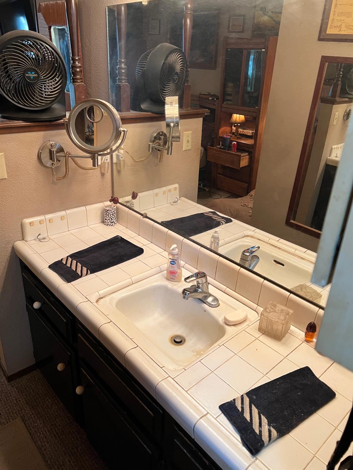 750 Coralwood Rd, Modesto, CA 95356