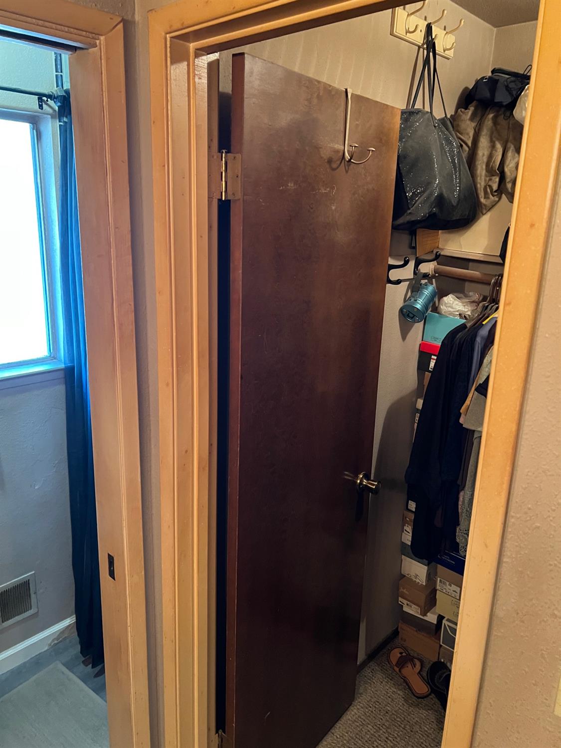 750 Coralwood Rd, Modesto, CA 95356