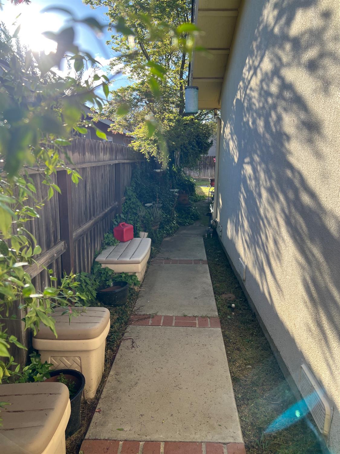 750 Coralwood Rd, Modesto, CA 95356