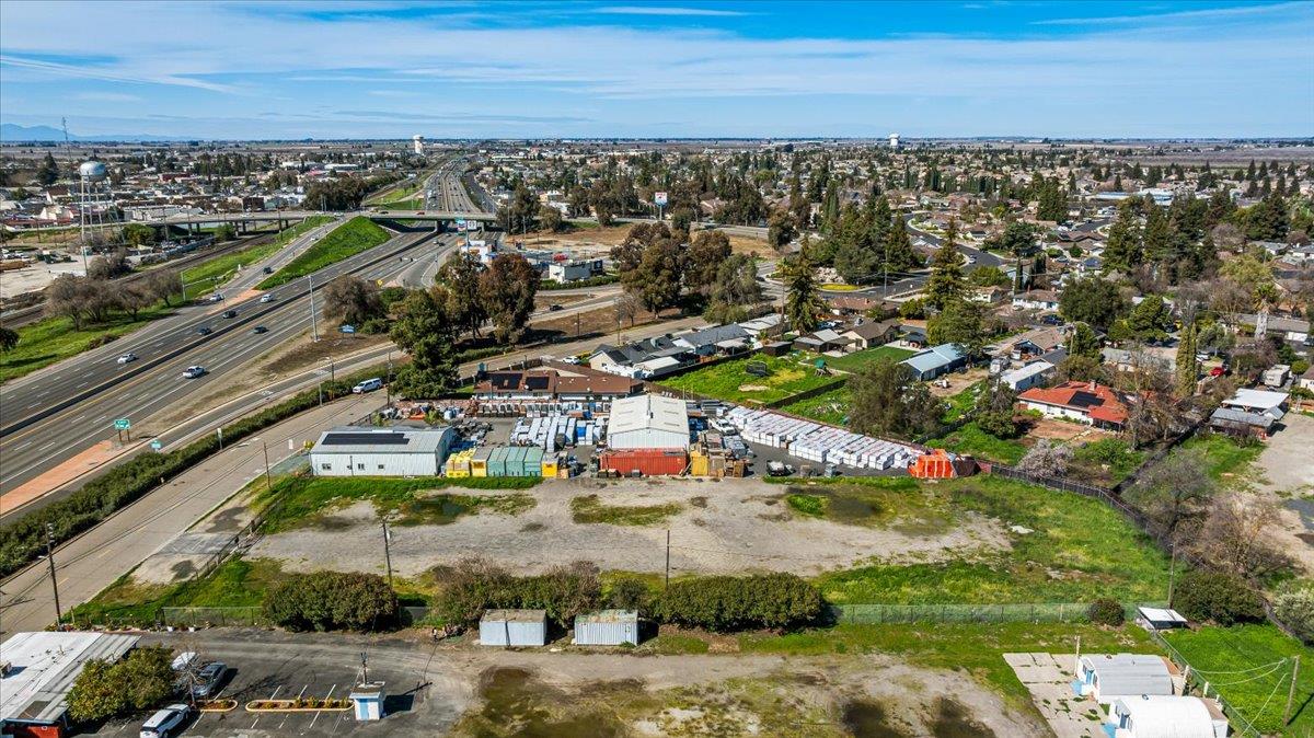 341 S PARALLEL Ave, Ripon, CA 95366