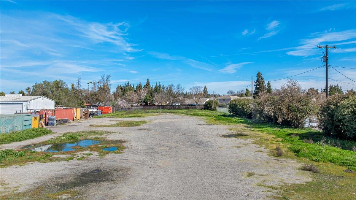 341 S PARALLEL Ave, Ripon, CA 95366