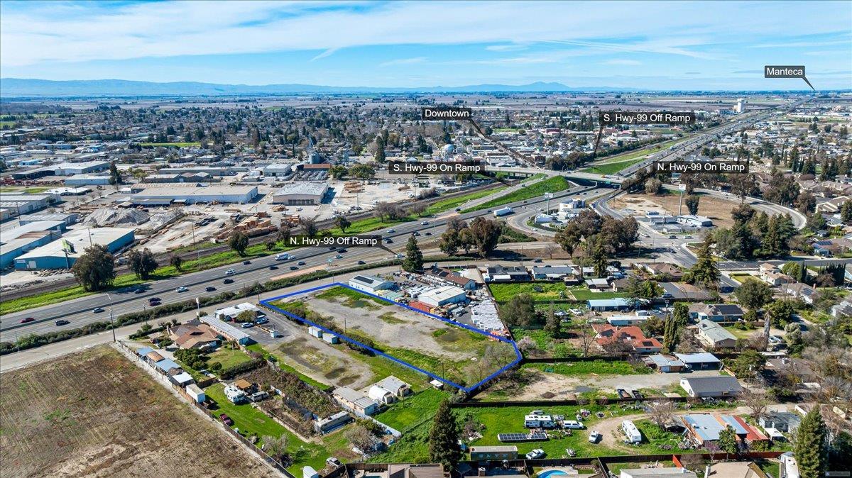 341 S PARALLEL Ave, Ripon, CA 95366