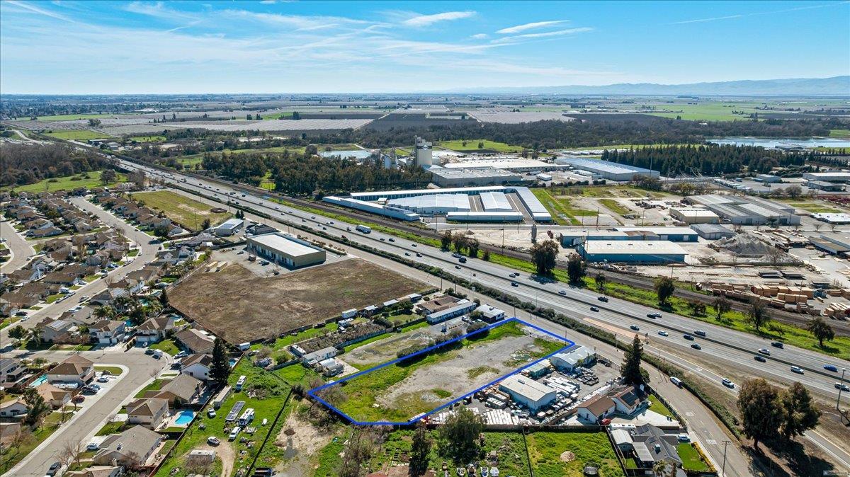 341 S PARALLEL Ave, Ripon, CA 95366