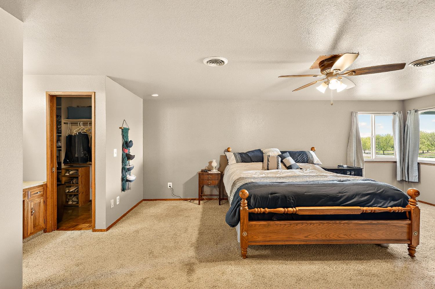 13807 Dallas Rd, Hickman, CA 95323