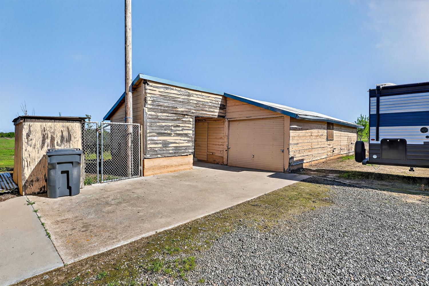 13807 Dallas Rd, Hickman, CA 95323