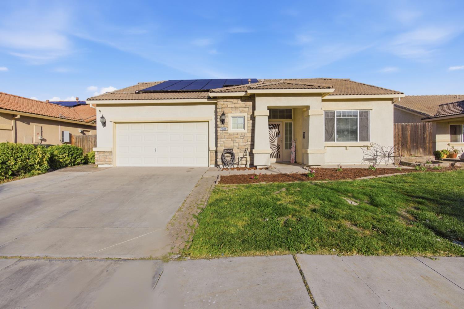 21688 Hanlon Ave, Dos Palos, CA 93620