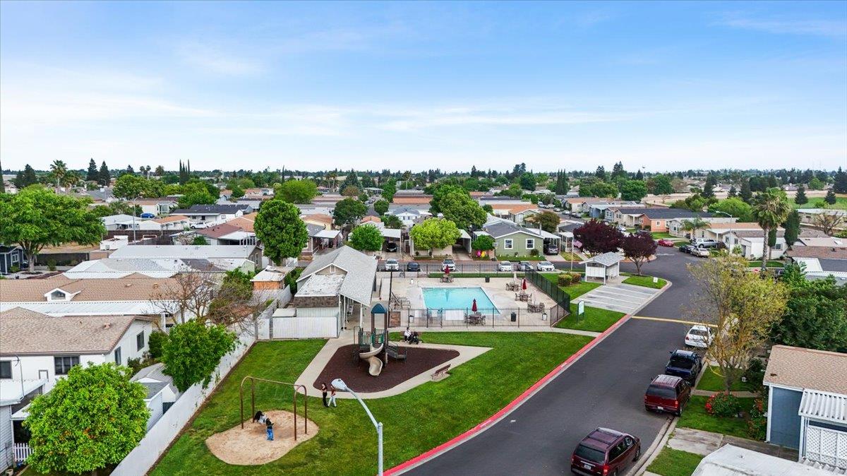 5901 Newbrook Cir #117, Riverbank, CA 95367