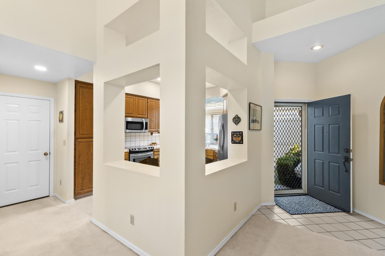 1153 Copper Lantern Ct, Modesto, CA 95355