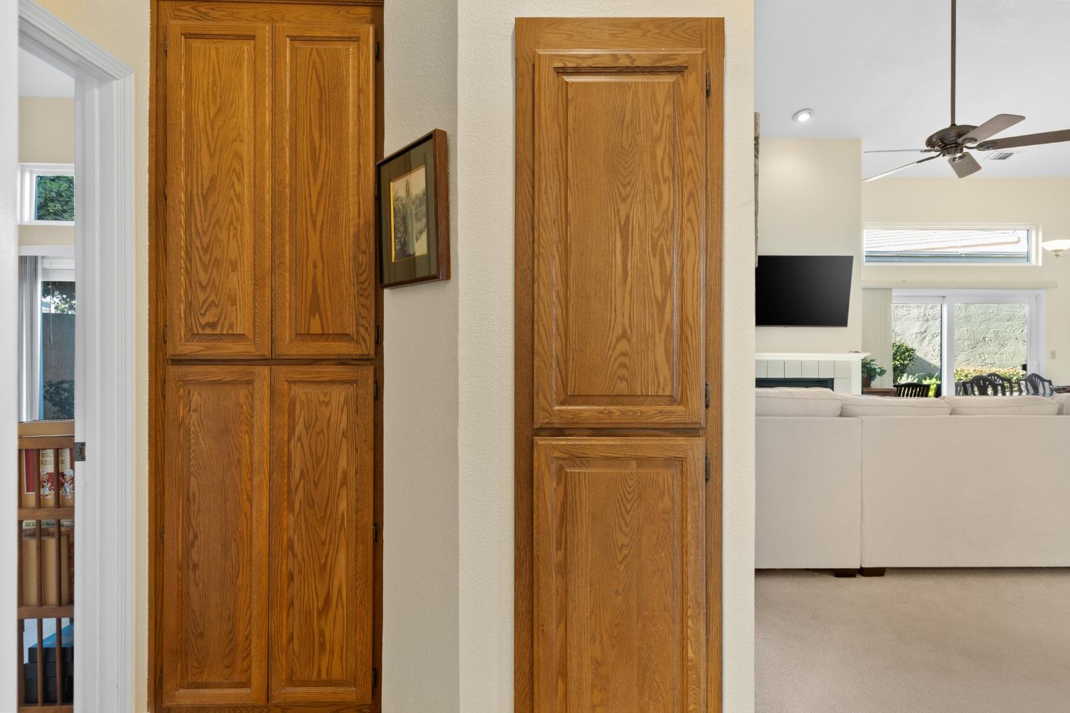 1153 Copper Lantern Ct, Modesto, CA 95355