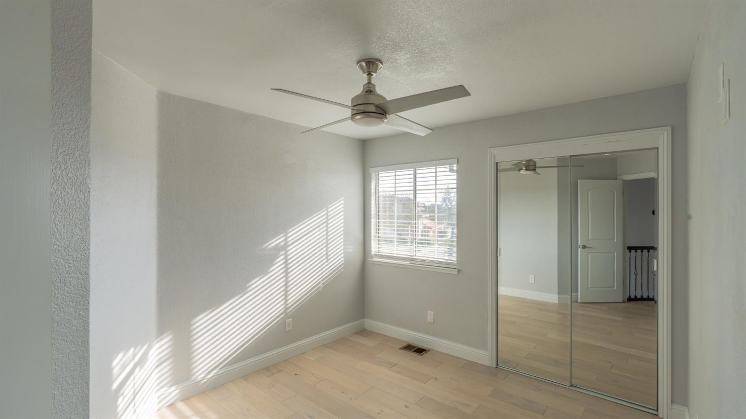 707 Chenin Blanc Dr, Manteca, CA 95337