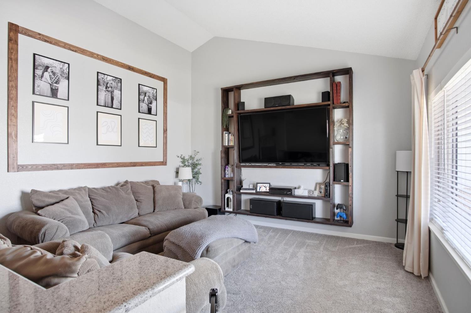 1900 Joett Dr, Turlock, CA 95380