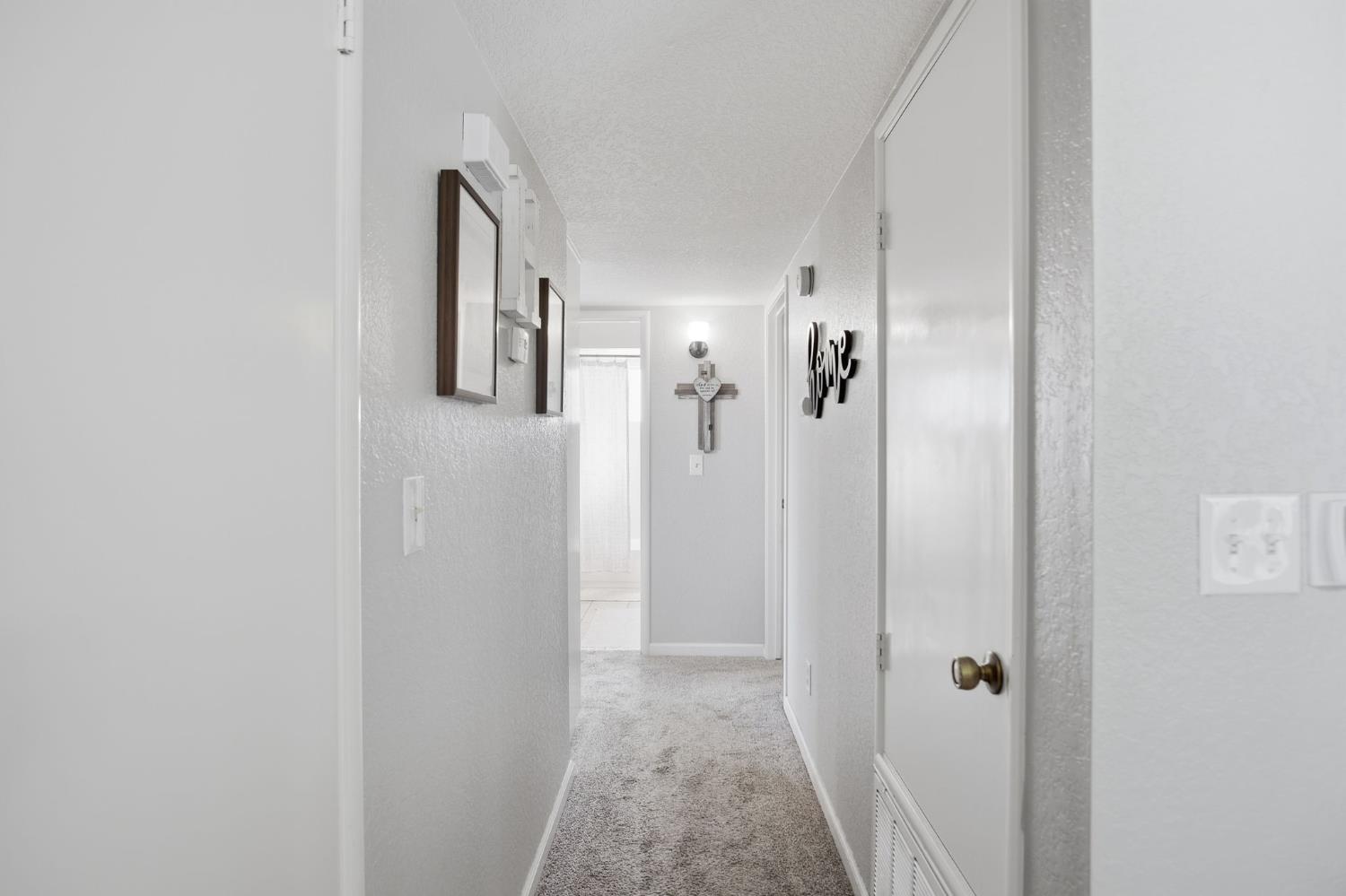 1900 Joett Dr, Turlock, CA 95380