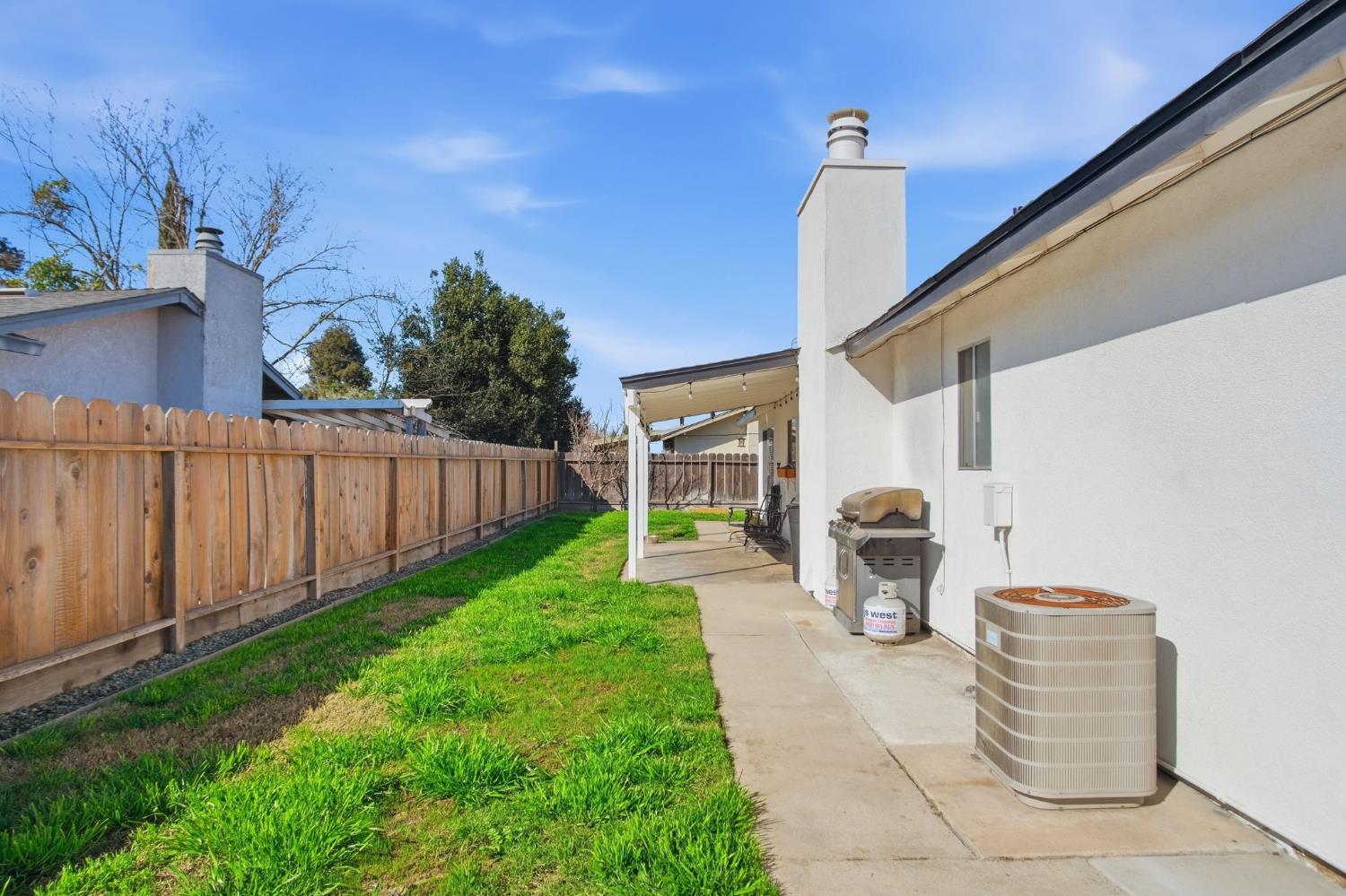 1900 Joett Dr, Turlock, CA 95380