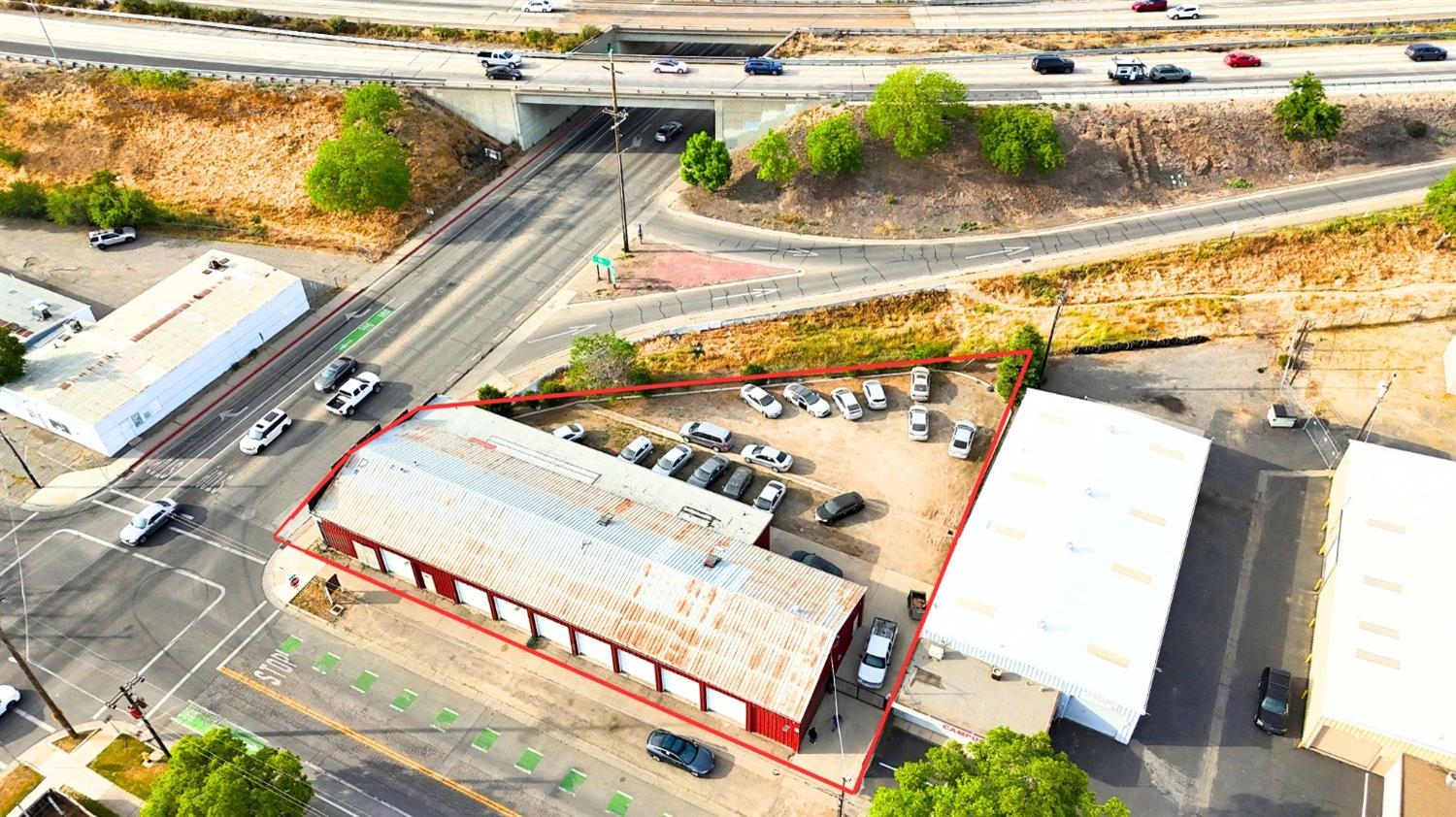 1300 G St, Merced, CA 95341