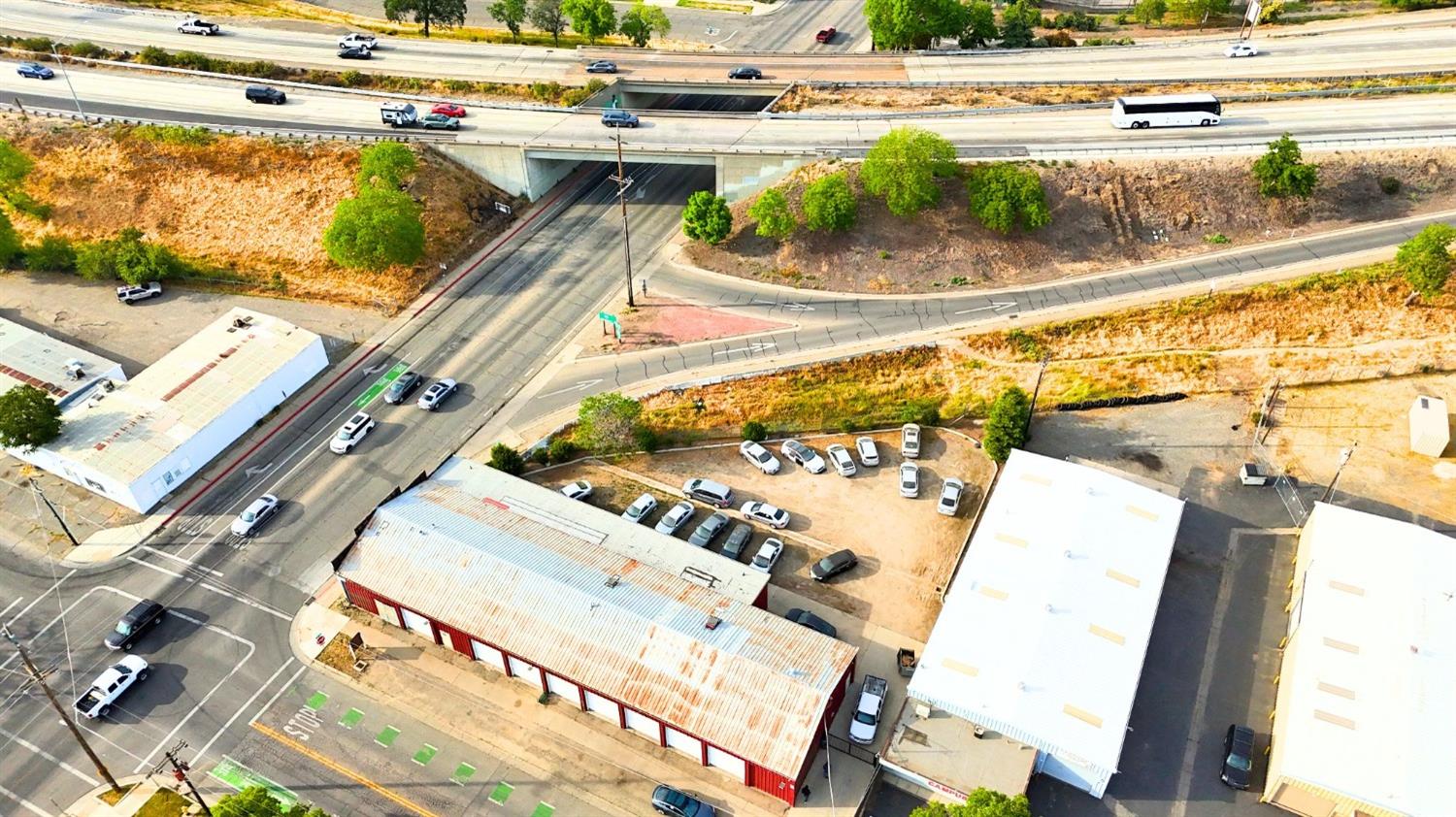 1300 G St, Merced, CA 95341