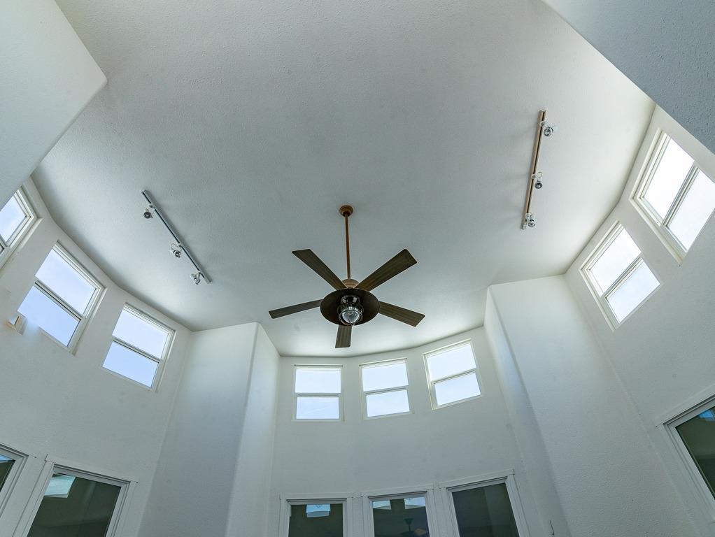 9883 Hernandez Dr, La Grange, CA 95329