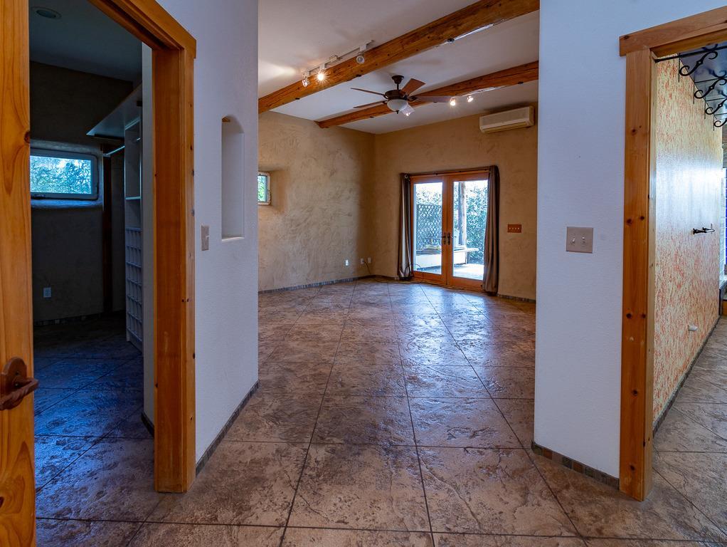 9883 Hernandez Dr, La Grange, CA 95329