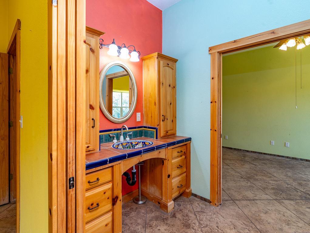 9883 Hernandez Dr, La Grange, CA 95329