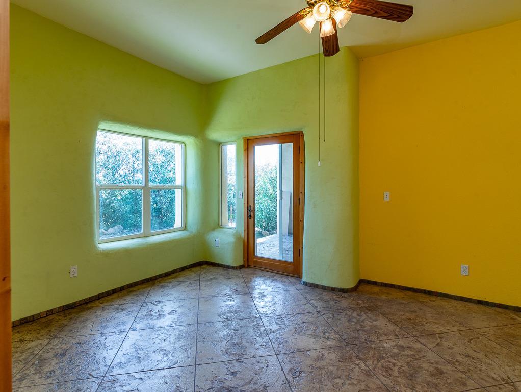 9883 Hernandez Dr, La Grange, CA 95329