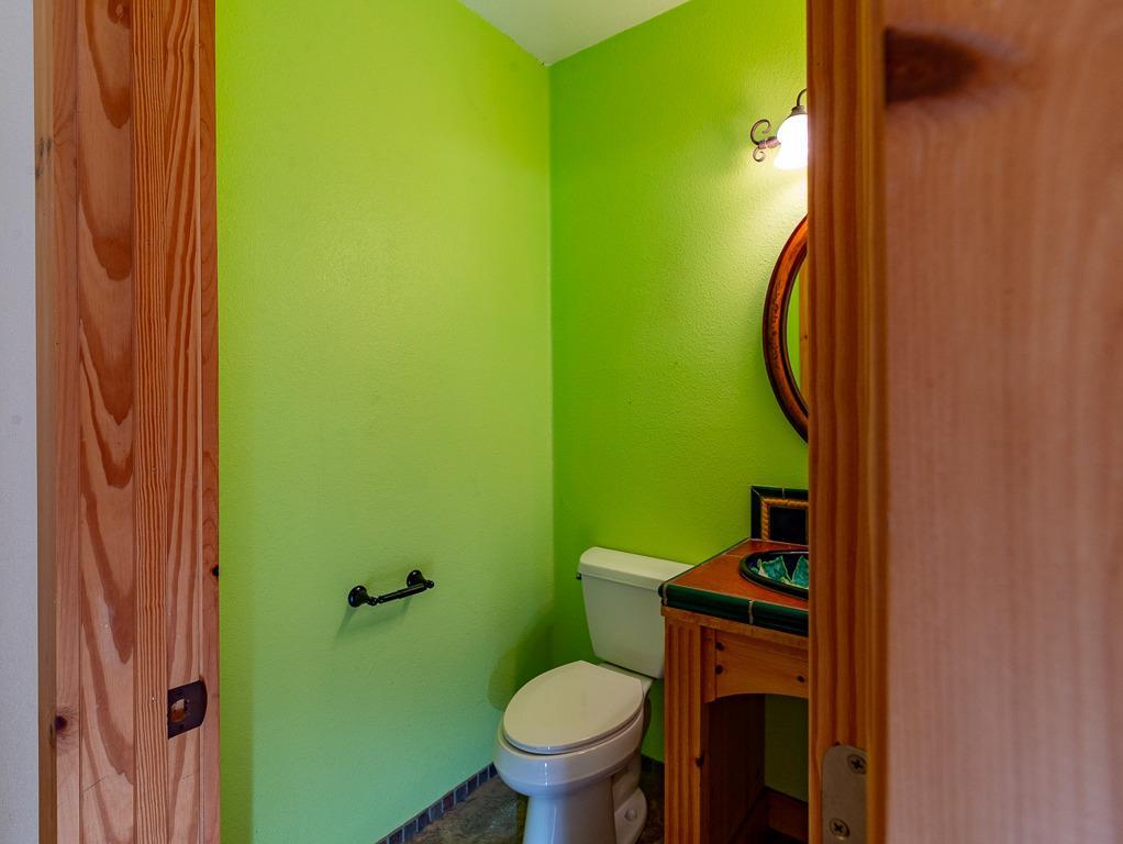 9883 Hernandez Dr, La Grange, CA 95329