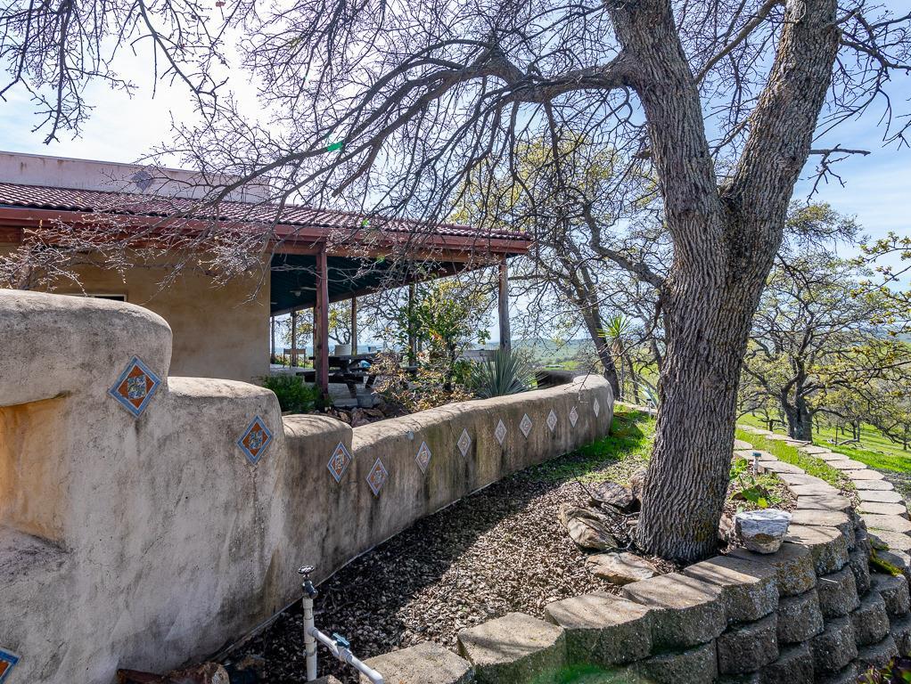 9883 Hernandez Dr, La Grange, CA 95329