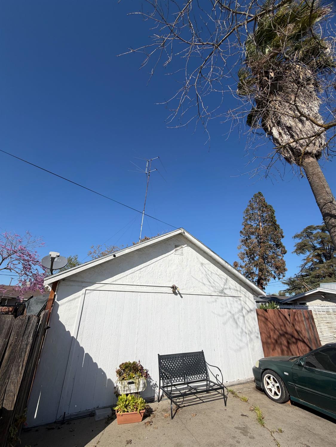 2324 6th St, Hughson, CA 95326