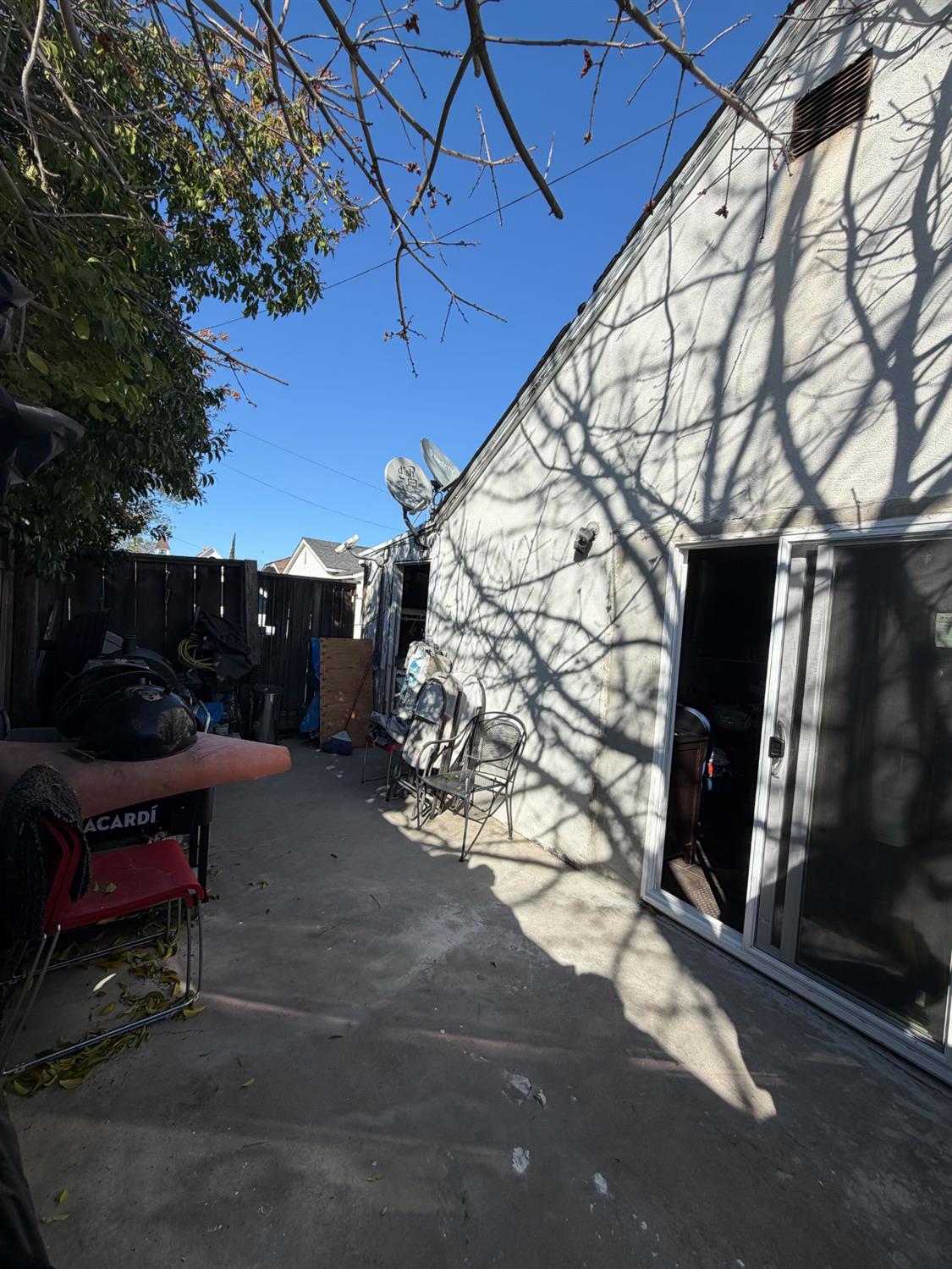 2324 6th St, Hughson, CA 95326