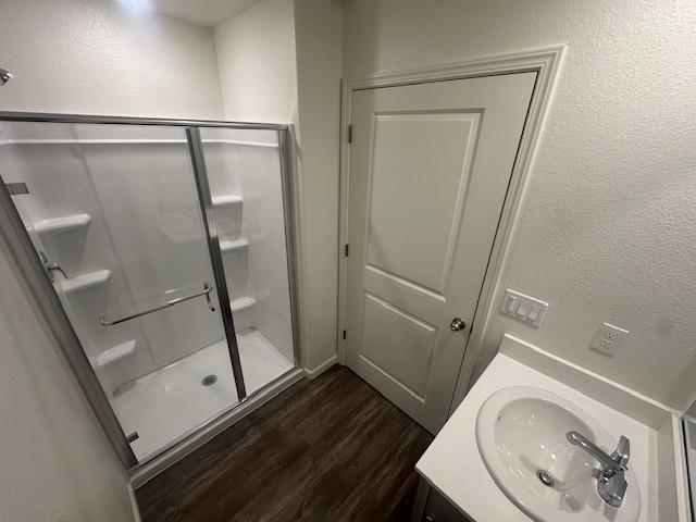 6033 Central Ave, Riverbank, CA 95367