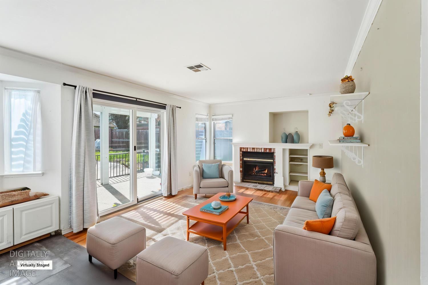 2720 River Cove Dr, Riverbank, CA 95367