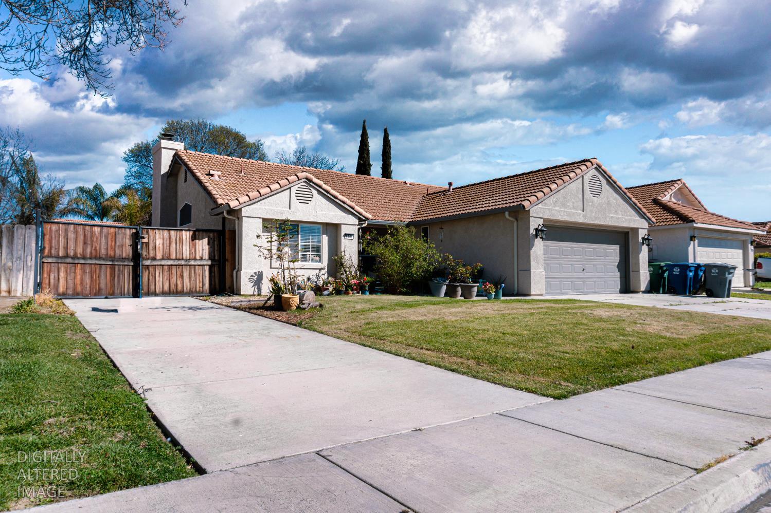 2062 Hastings Dr, Los Banos, CA 93635
