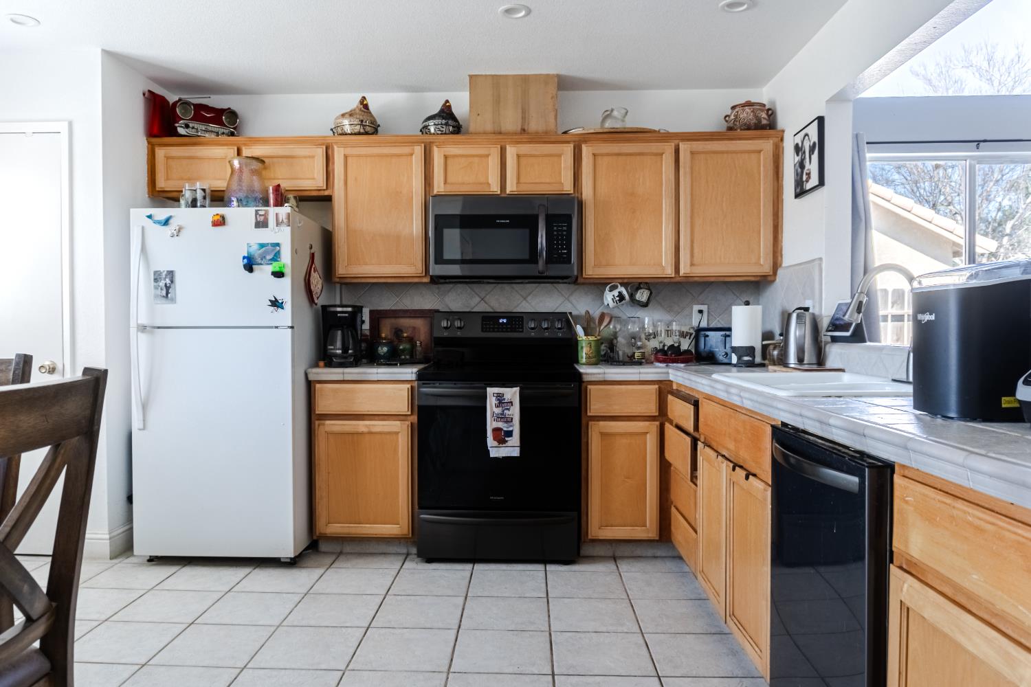 2062 Hastings Dr, Los Banos, CA 93635