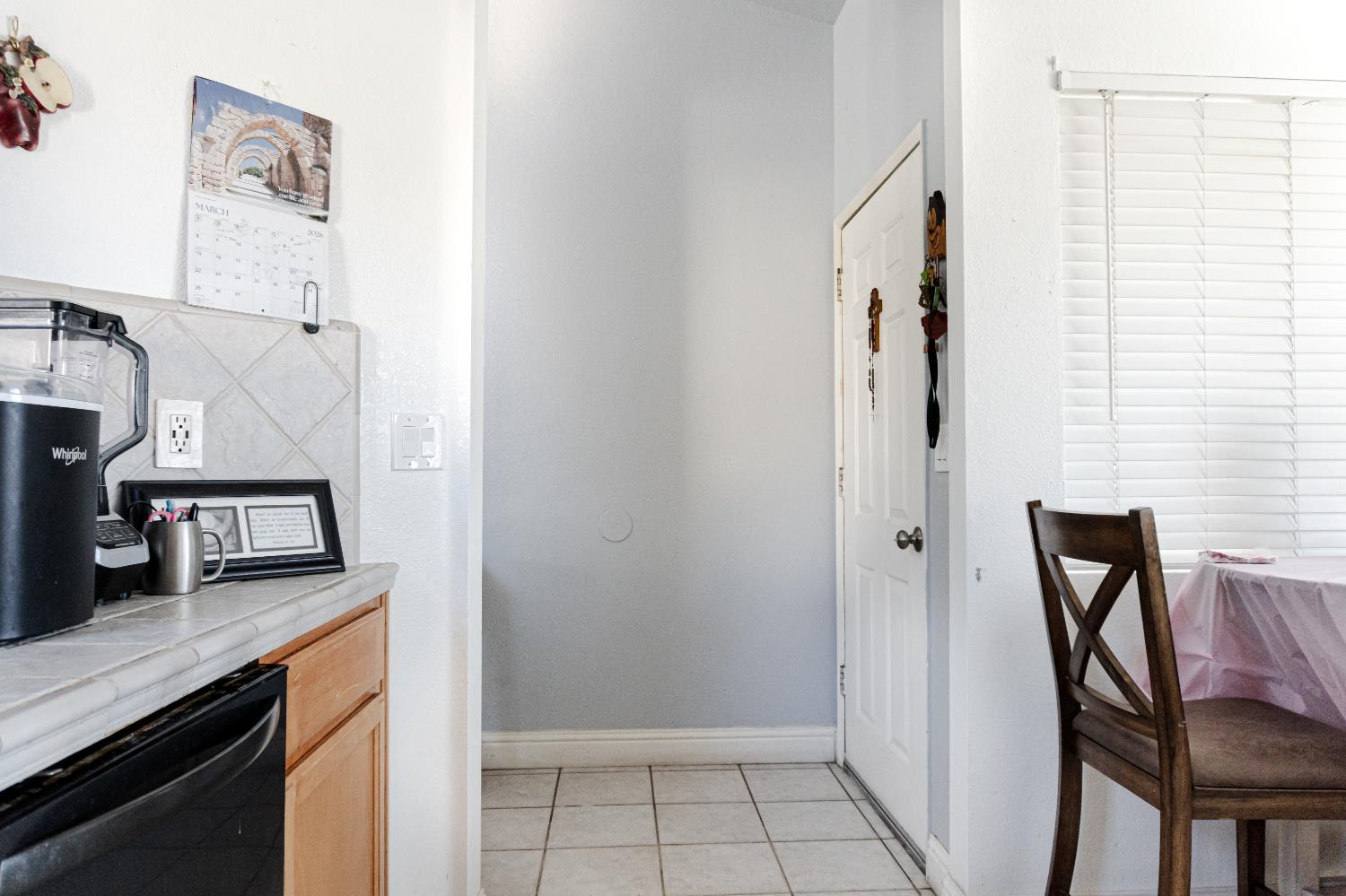 2062 Hastings Dr, Los Banos, CA 93635