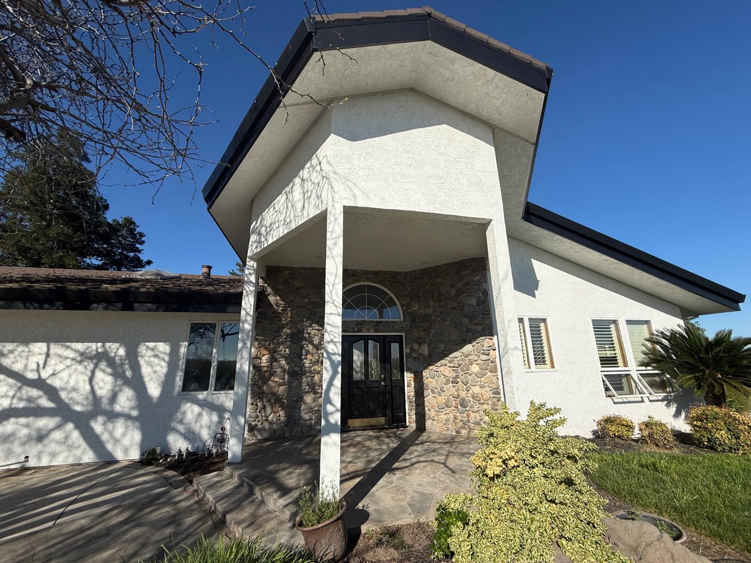 4060 Orestimba Rd, Newman, CA 95360