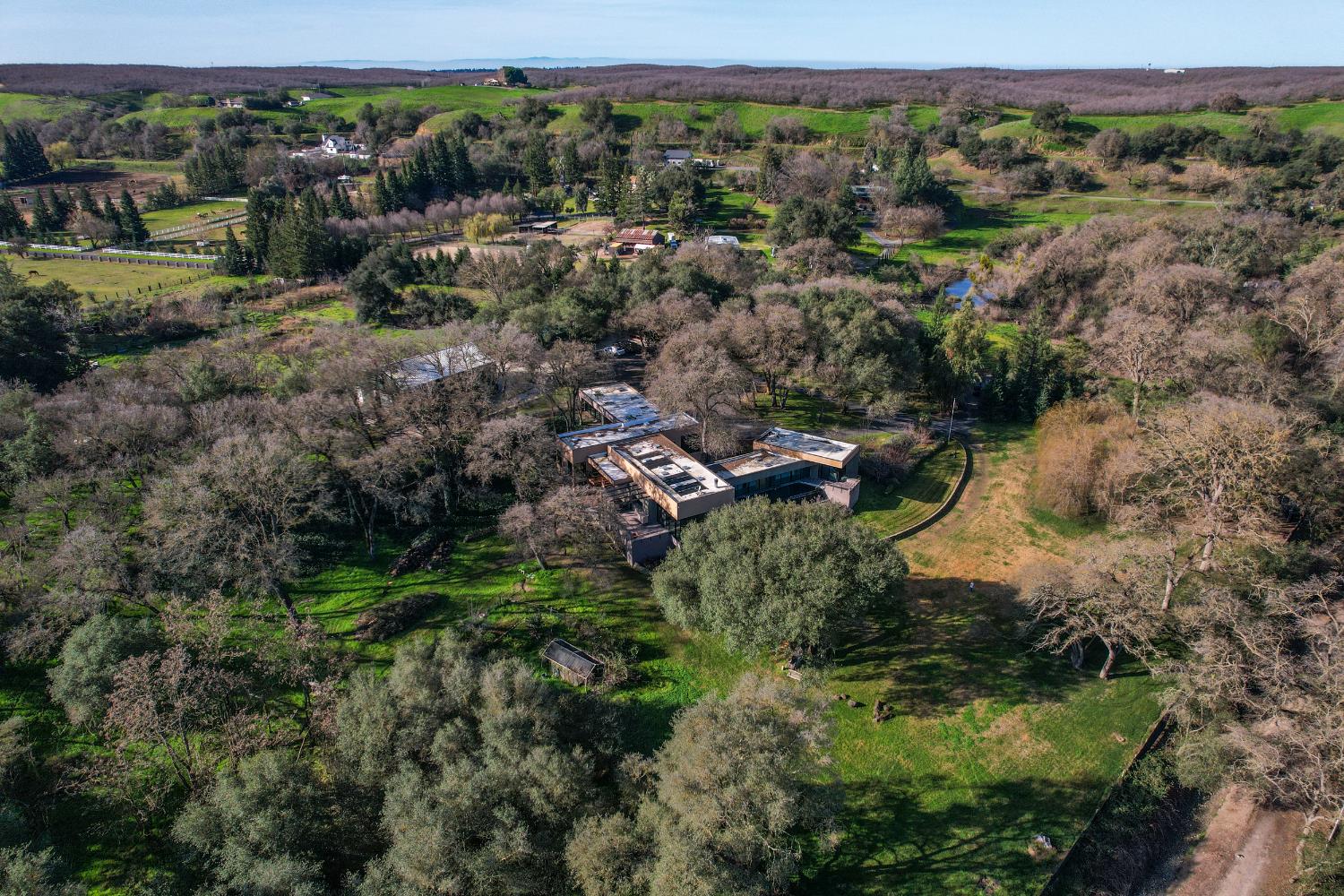 12100 Horseshoe Rd, Oakdale, CA 95361