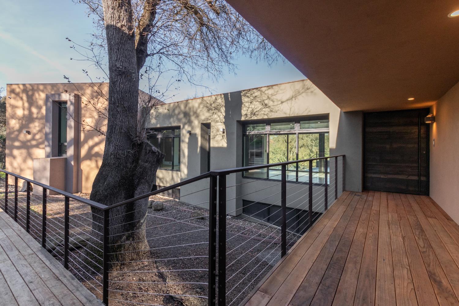 12100 Horseshoe Rd, Oakdale, CA 95361