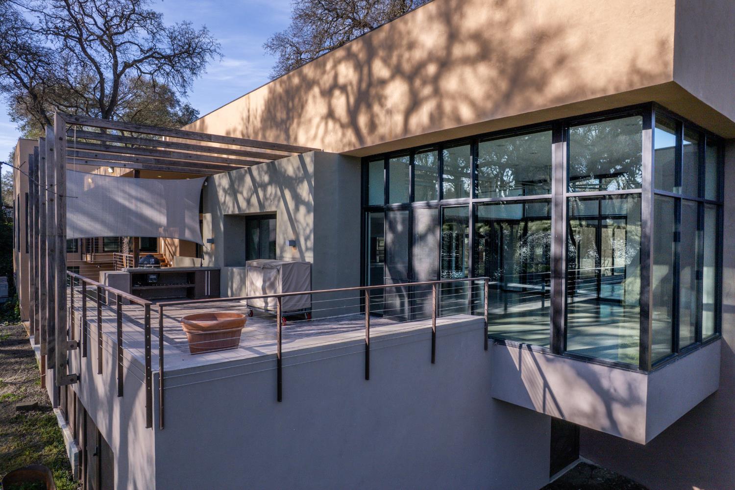 12100 Horseshoe Rd, Oakdale, CA 95361