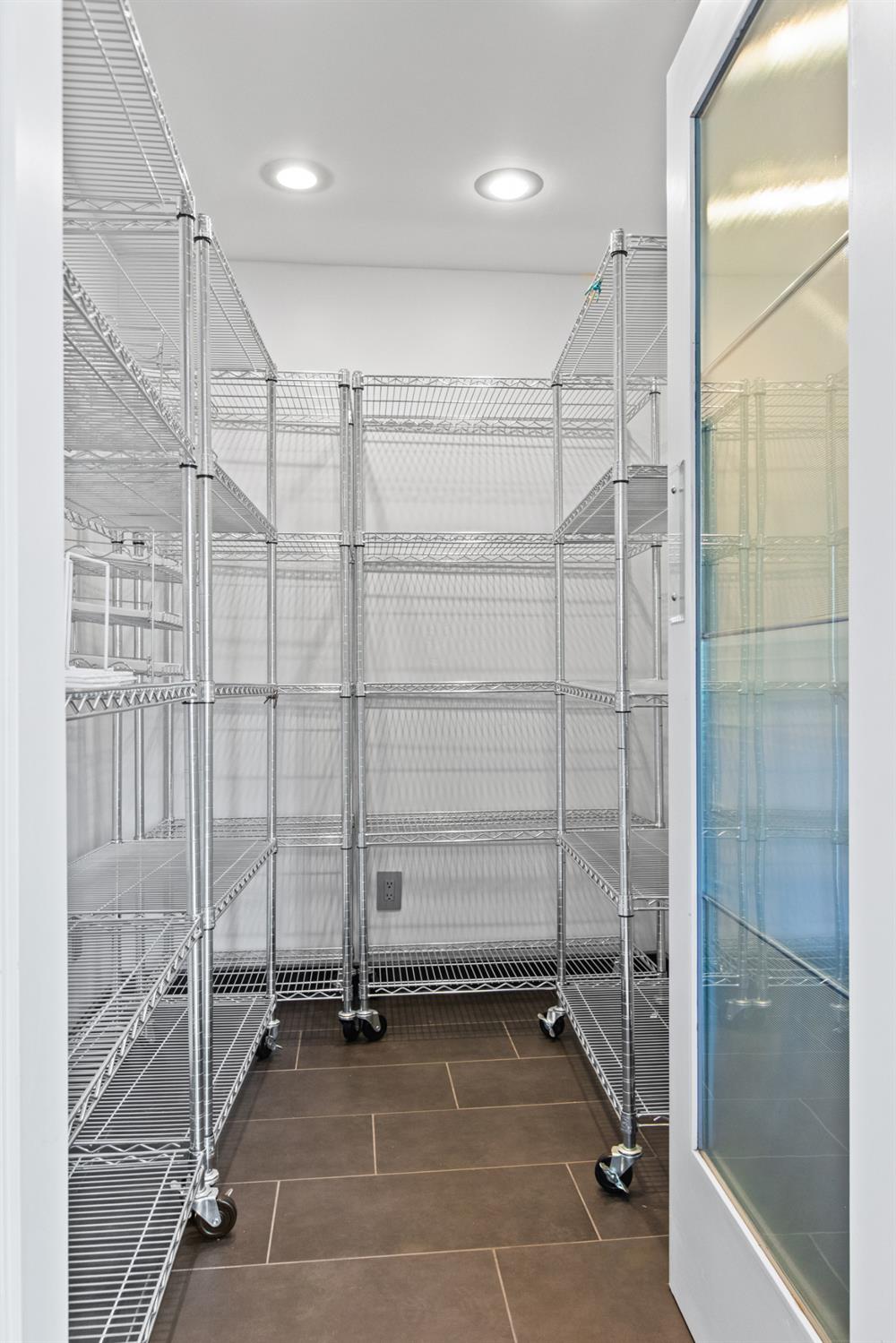 12100 Horseshoe Rd, Oakdale, CA 95361